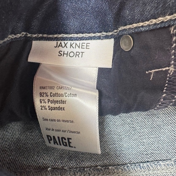 PAIGE Jax Knee Short - Picture 4 of 4